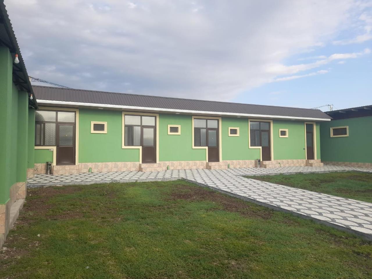 Seki Qonaq Evi Motel Phòng bức ảnh